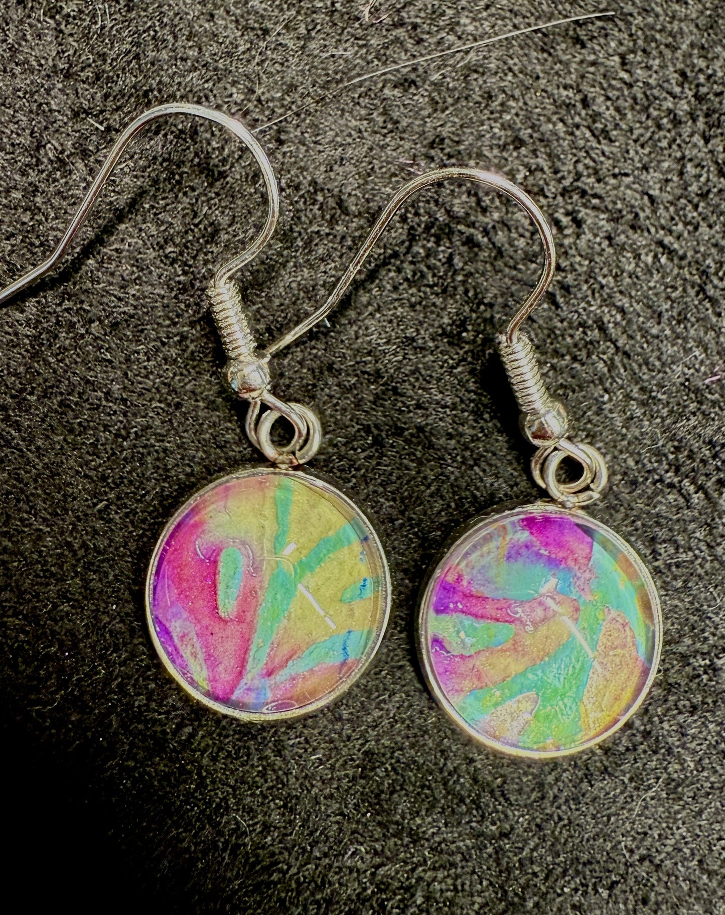 Color bomb earrings (silver, single drop)